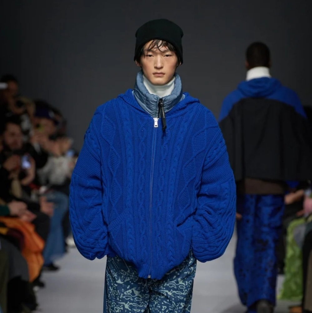 Robyn-Lyn Blue Knit  Jacket Cozy Oversized Design